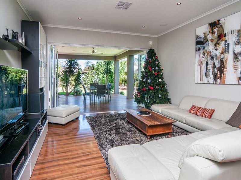 6 Calum Grove, Heights, SA 5047