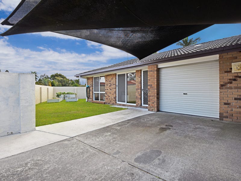 1/26 River Oak Drive, Helensvale, QLD 4212