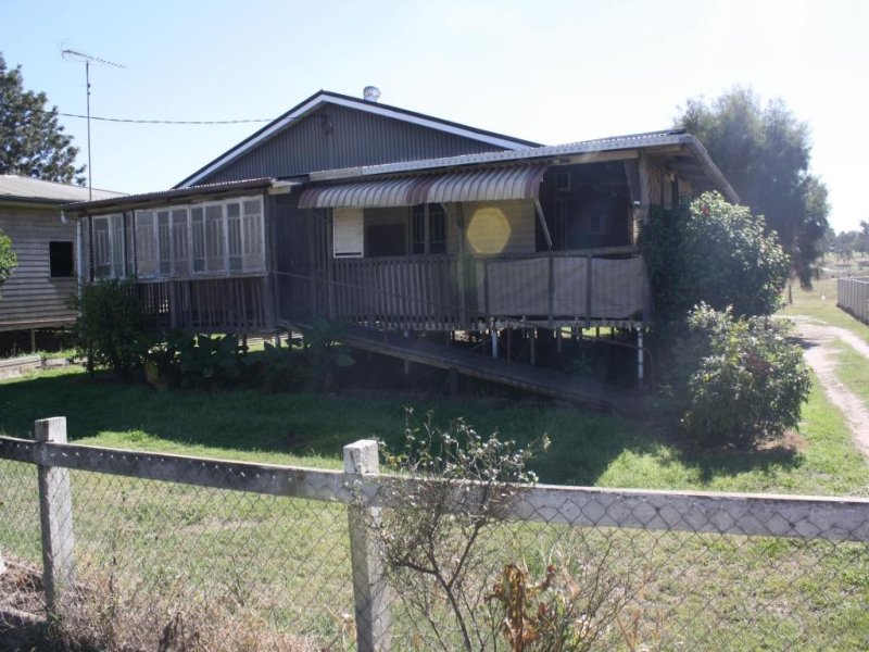 9 Stuart Russell Street, Mundubbera, QLD 4626