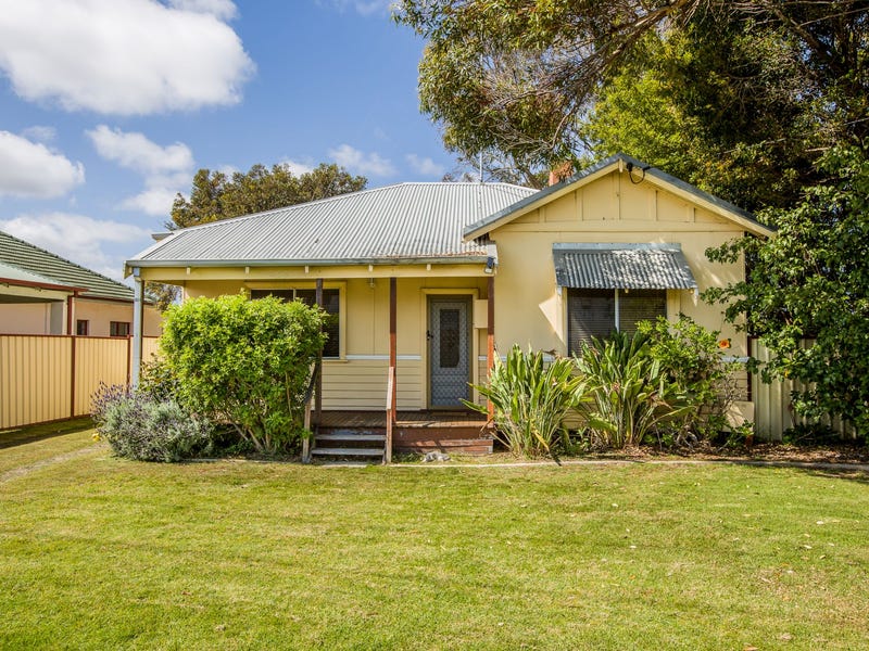 25 Strickland Street, South Bunbury, WA 6230