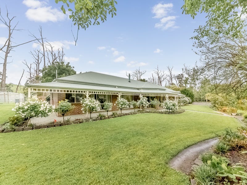 14 Fosters Road, Berrys Creek, VIC 3953