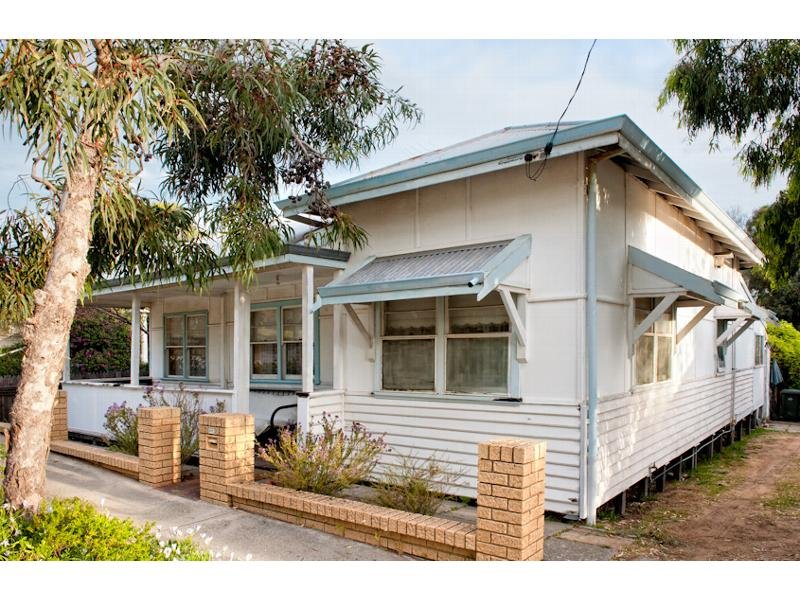 125 Samson Street, White Gum Valley, WA 6162