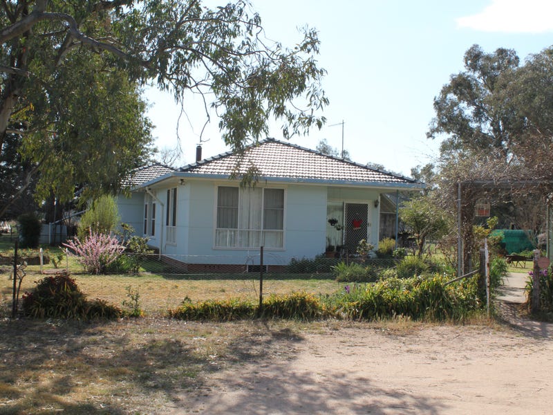 8834 Henry Parkes Way, Parkes, NSW 2870