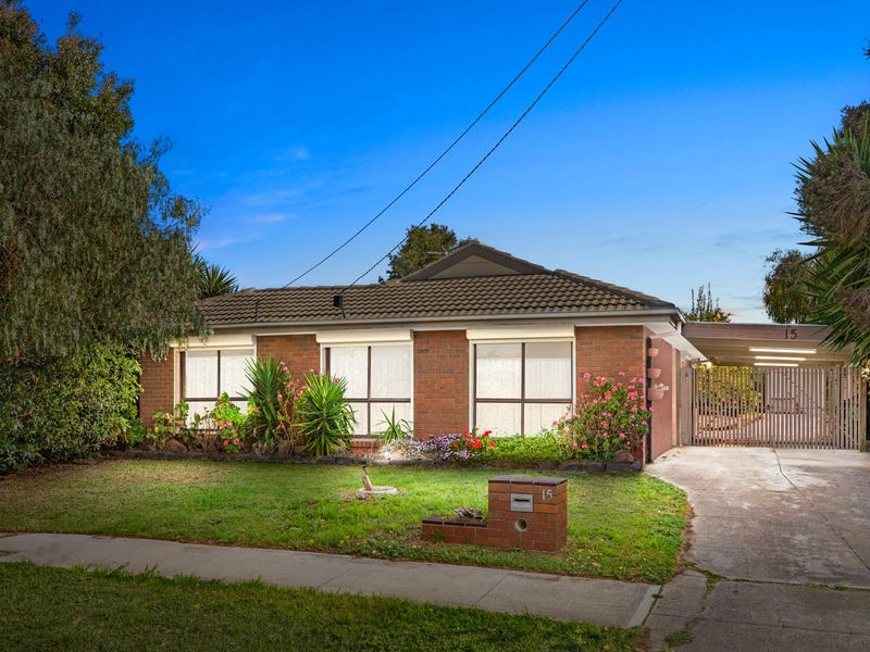 15 Queensbury Way, Werribee, Vic 3030 Property Details