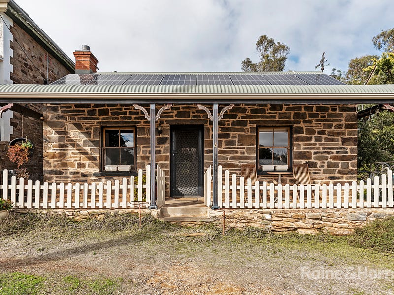 4 Street, Burra, SA 5417 House for Sale