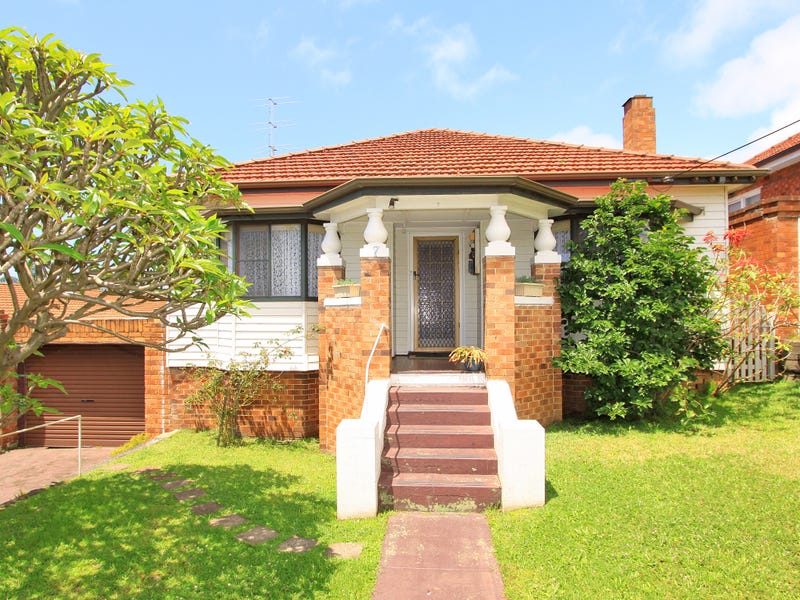 2 Bedroom Houses for Rent in Wollongong, NSW 2500