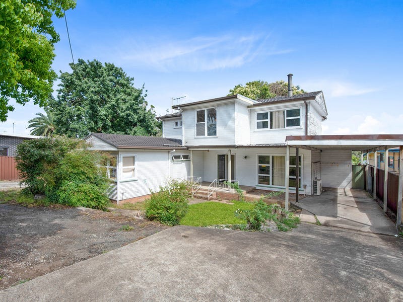 113 Waminda Avenue, Campbelltown, NSW 2560 Property Details