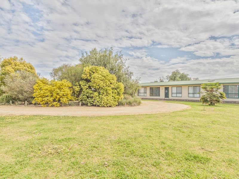 78 Waratah Street, Cowra, NSW 2794 Property Details