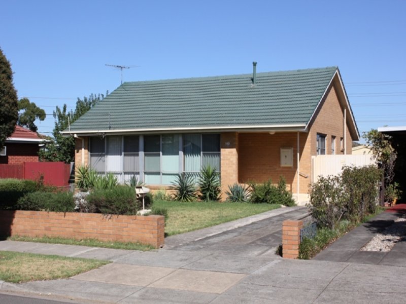 9 Macedon Avenue, Dallas, Vic 3047 Property Details