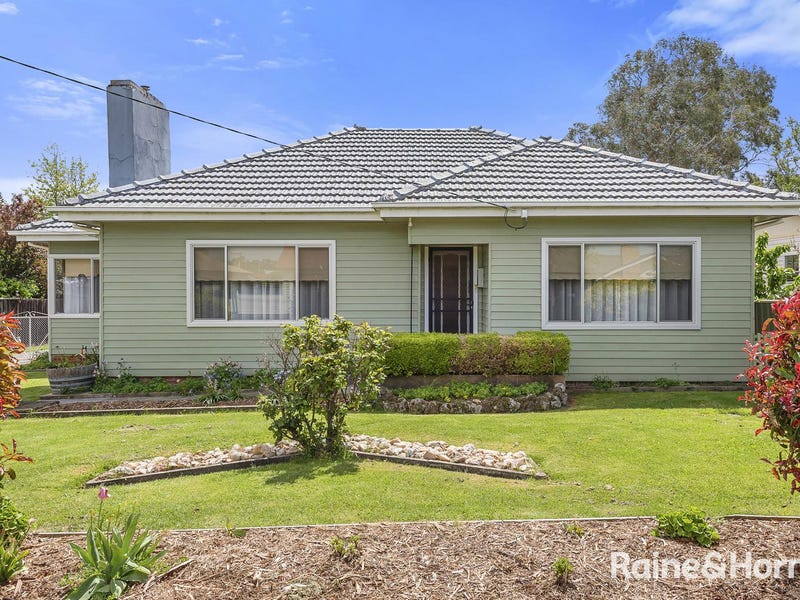 1 Sturt Street, Vic 3444 Property Details