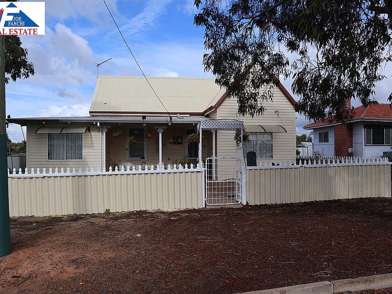 33 Urban Street, Wagin, WA 6315