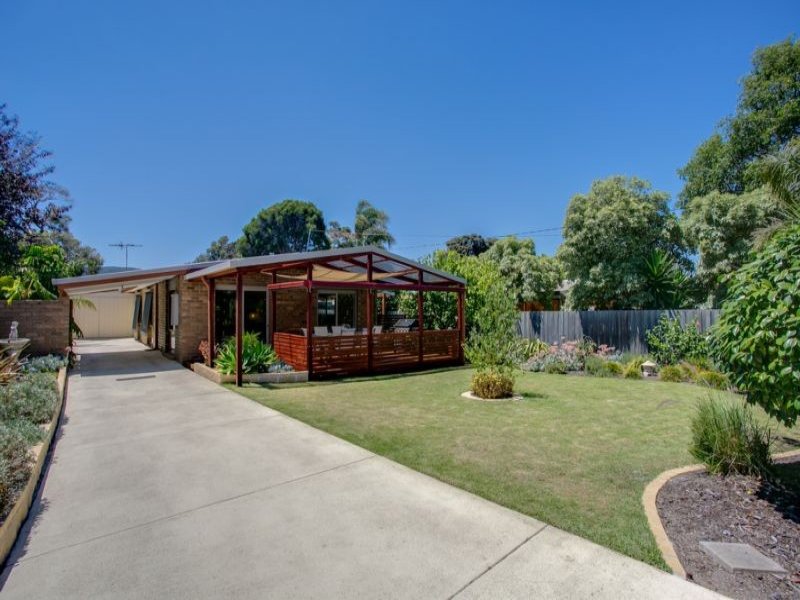 97 Ocean Street, Rosebud, Vic 3939 Property Details