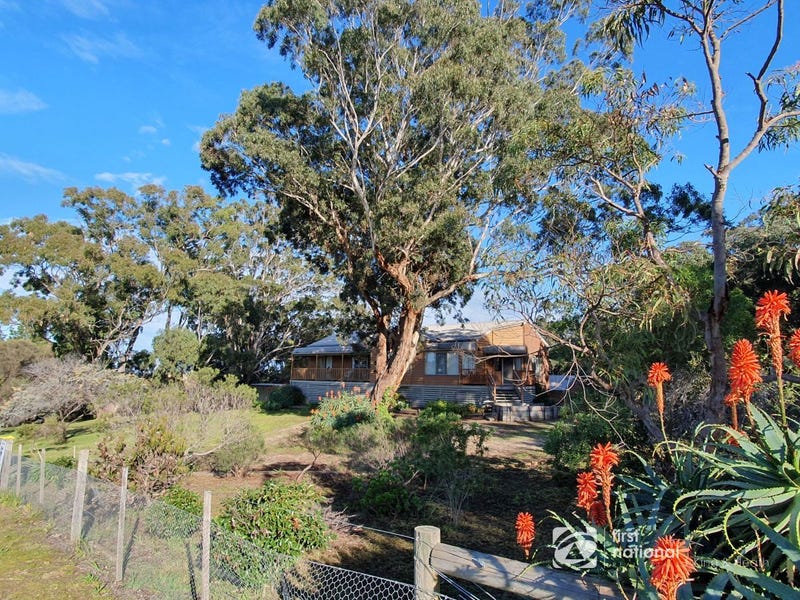 30 Lakeshore Drive, Nungurner, Vic 3909 Property Details