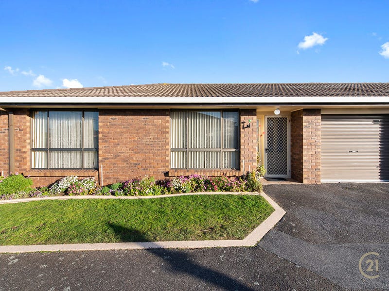 1/139 Gunn Street, Devonport, Tas 7310