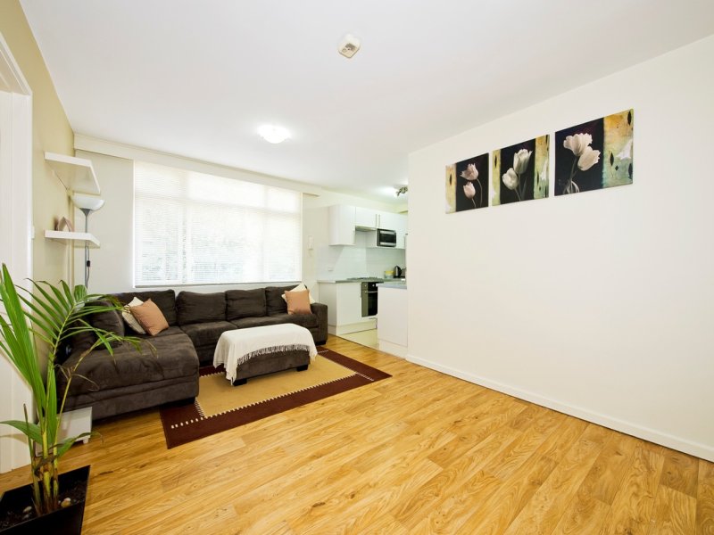 3-160-napier-street-essendon-vic-3040-property-details