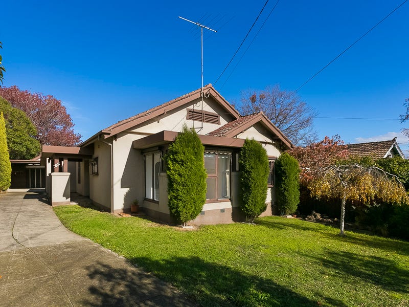 61 Ardmillan Road, Moonee Ponds, VIC 3039