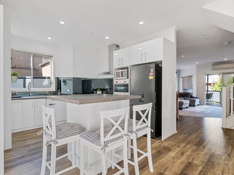 25 13 15 Hewish Road Croydon Vic 3136 Property Details 25-13-15-hewish-road-croydon-vic-3136-property-details