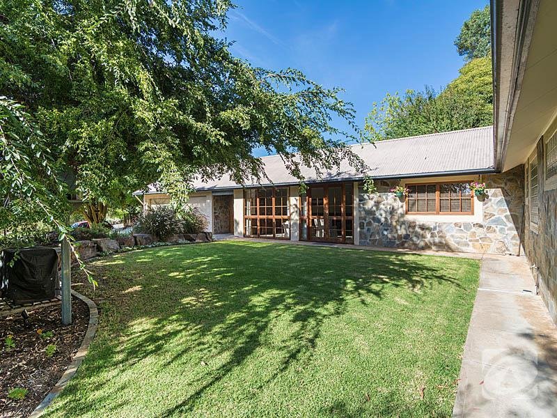 16 Hill Street, Mount Barker, SA 5251