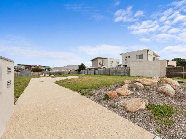 27 Marine Street, Cape Paterson, VIC 3995