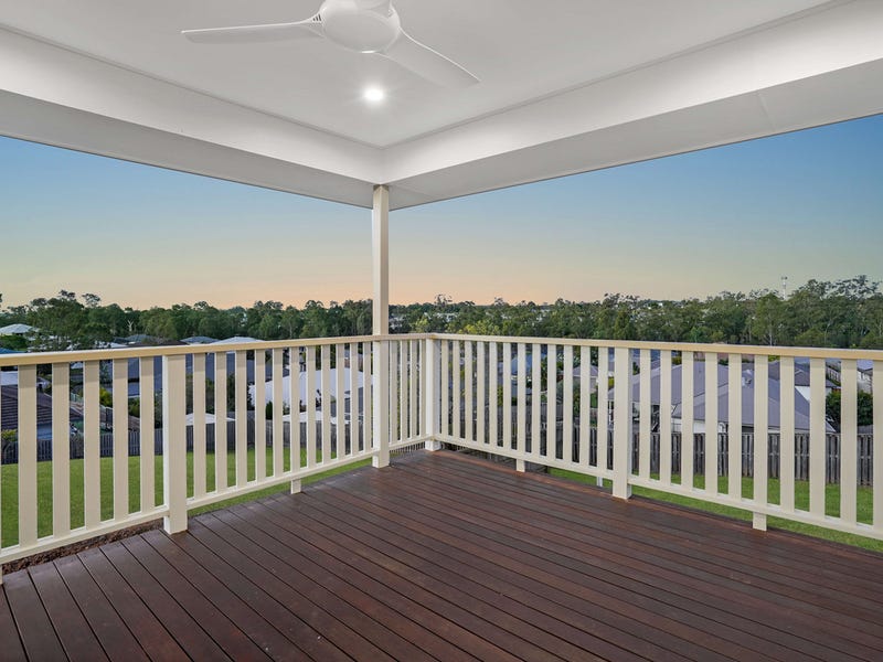 10 Aristotle Avenue, Augustine Heights, QLD 4300