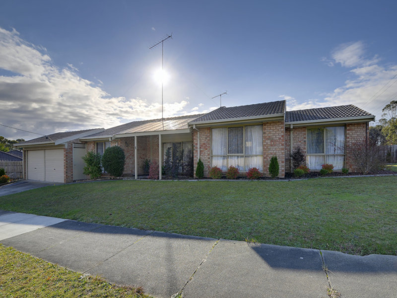 44 Hazelwood Road, Traralgon, Vic 3844 Property Details