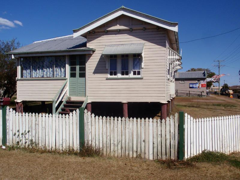 17 River Road, Kingaroy, QLD 4610