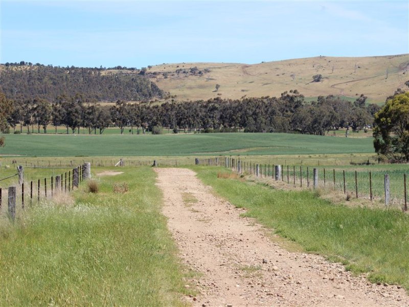 1216 Glenmore Road, Glenmore, Vic 3340 - Property Details