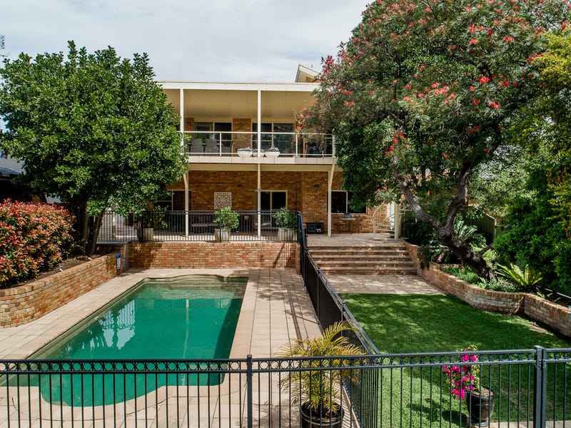 42 David Avenue, East Maitland, NSW 2323