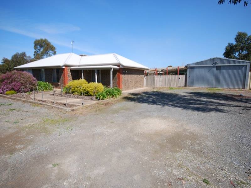 17 Betty Road, Lewiston, SA 5501 Property Details