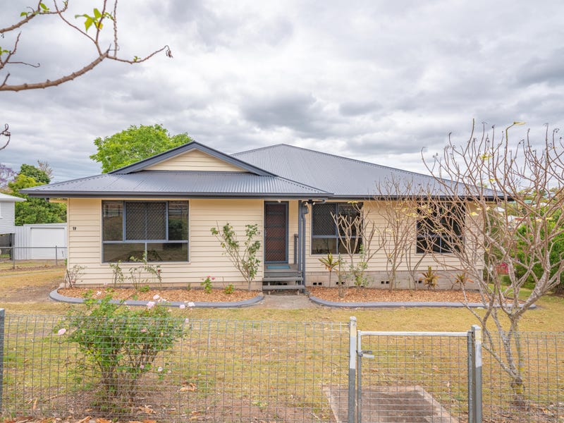 19 Lawrence Street, Gympie, QLD 4570