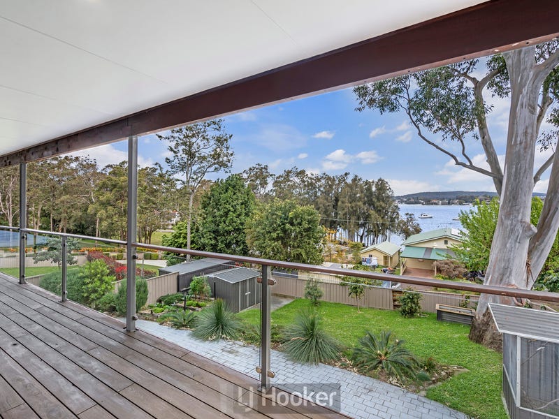 109 Bay Road, Bolton Point, NSW 2283