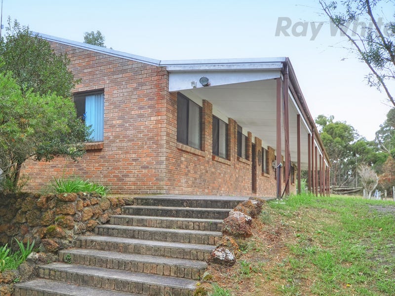 6 Bonthorpe Court, Millbrook, WA 6330 Property Details