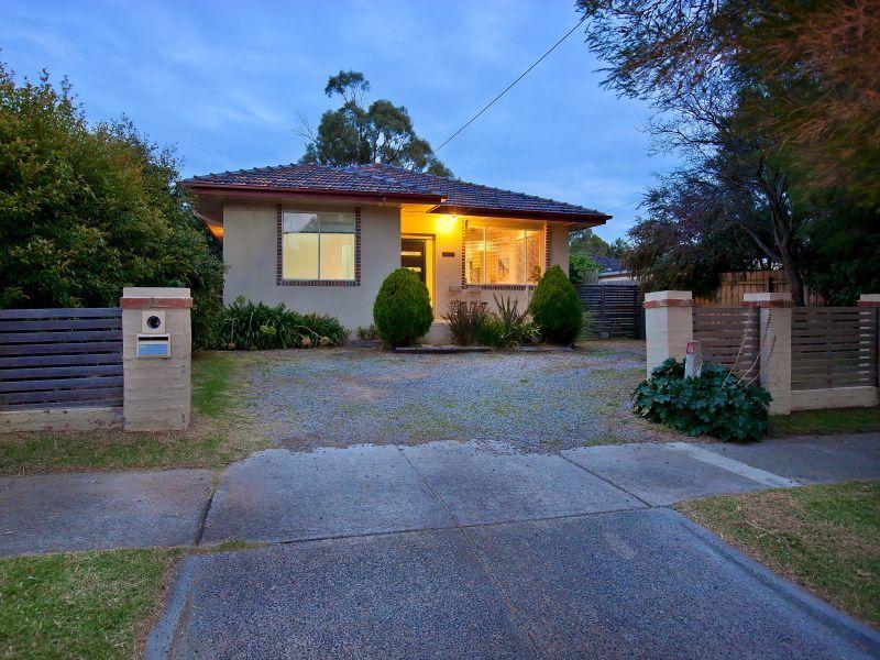 16 Seaview Avenue, Mornington, Vic 3931 Property Details