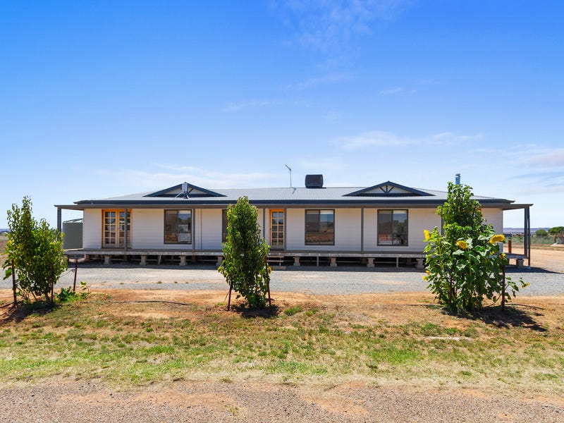 24 Fourteenth Street, Orroroo, SA 5431 House for Sale