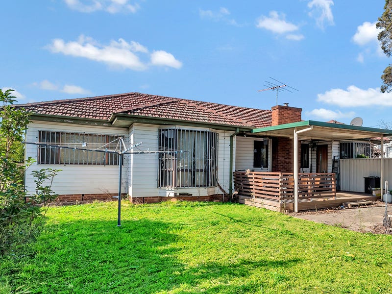 33 Hassall Street, Smithfield, NSW 2164 Property Details