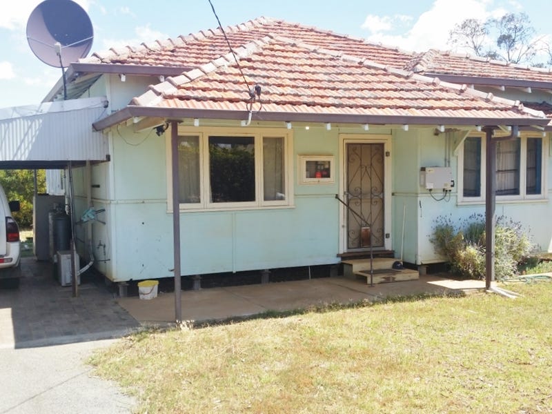 47 Russell Street, Perenjori, WA 6620