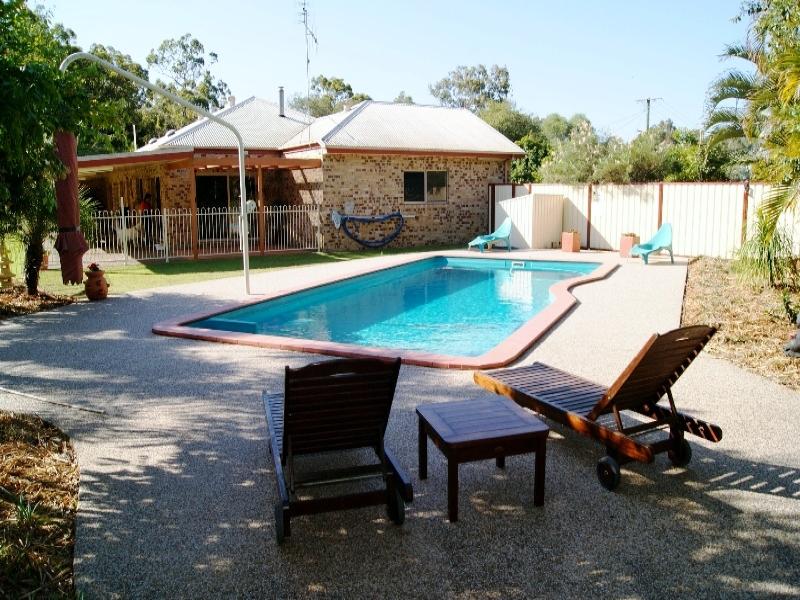 6 Sugar Glider Court, Gooburrum, QLD 4670