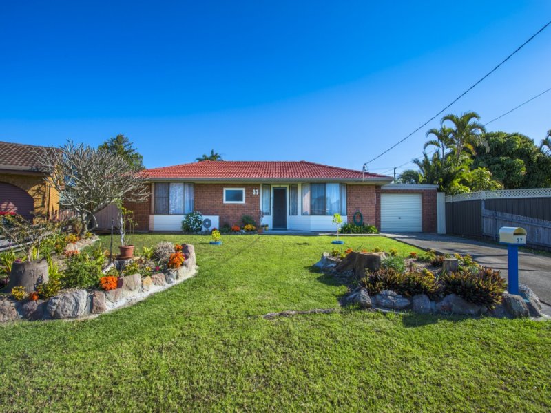 37 Turon Parade, Woolgoolga, NSW 2456 Property Details