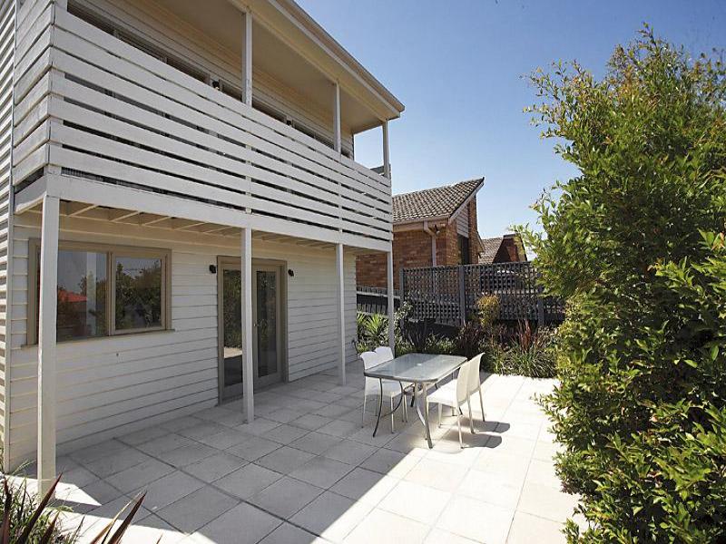 9 Grundy Grove, Pascoe Vale South, VIC 3044