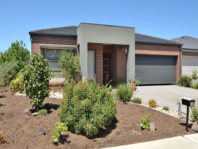 19 Wallaroo Way, Doreen, VIC 3754