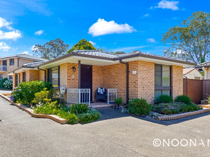 8/880 Forest Road, Peakhurst, NSW 2210 Villa for Sale