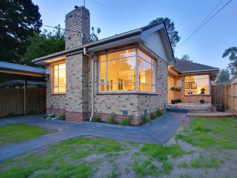 11 Carlyle Street, Croydon, Vic 3136 Property Details