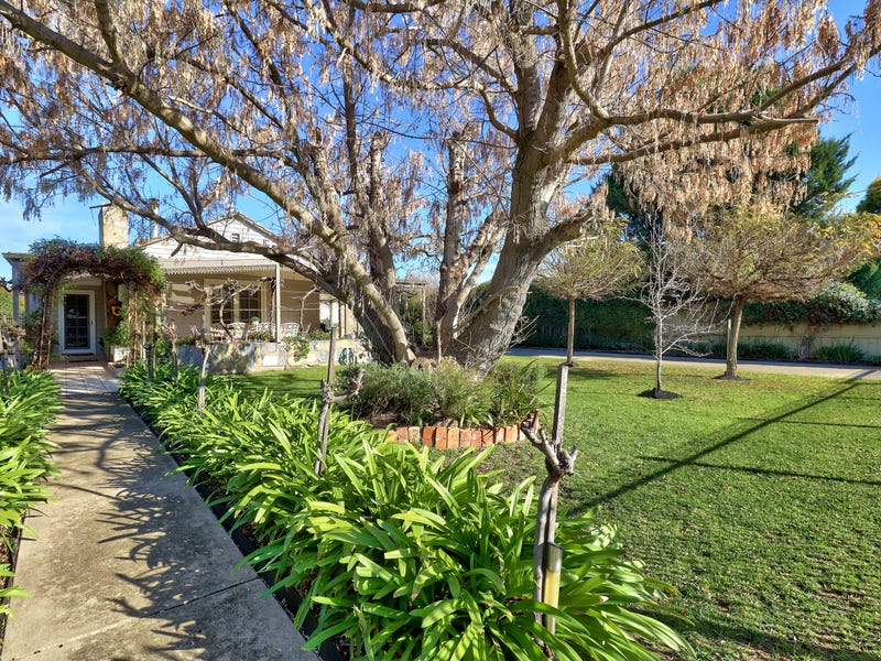 412 Henry Street, Deniliquin, NSW 2710 House for Sale