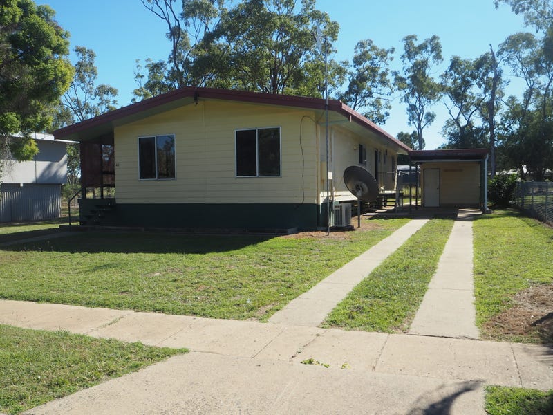 42 Centenary Drive S, Middlemount, QLD 4746