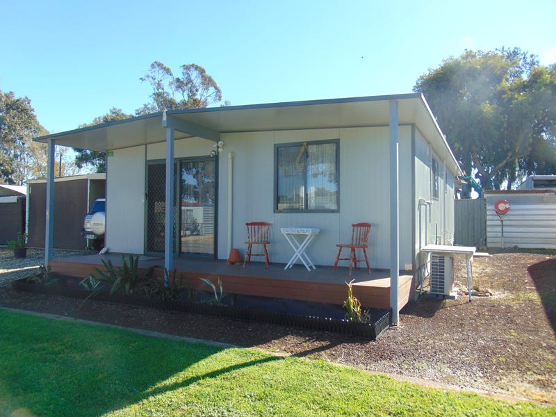 95 Adrian Street Varaville, Mooroopna, Vic 3629 Property Details