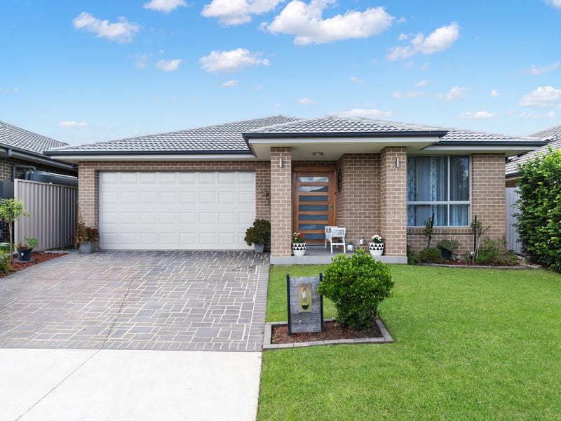 4 Lewis Street, Spring Farm, NSW 2570