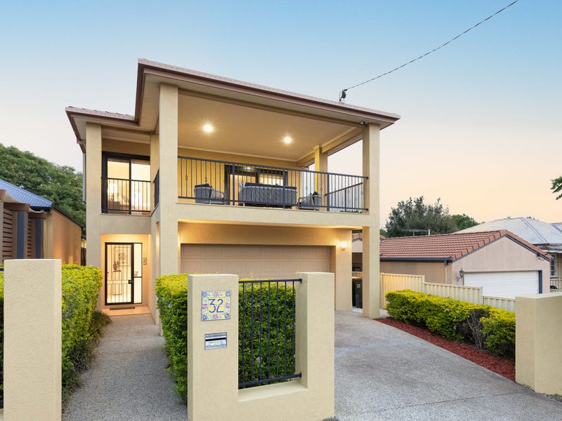 32 Scott Street, Kedron, Qld 4031 Property Details