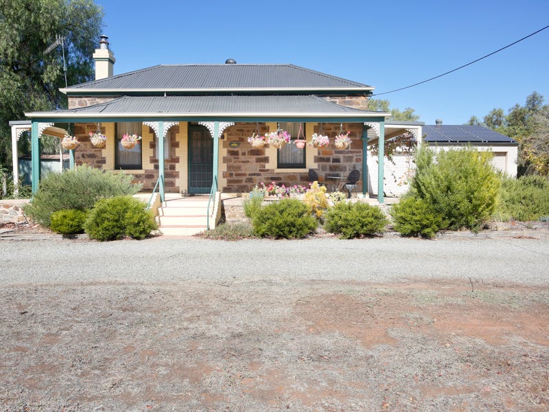 10 Railway Terrace, Burra, SA 5417
