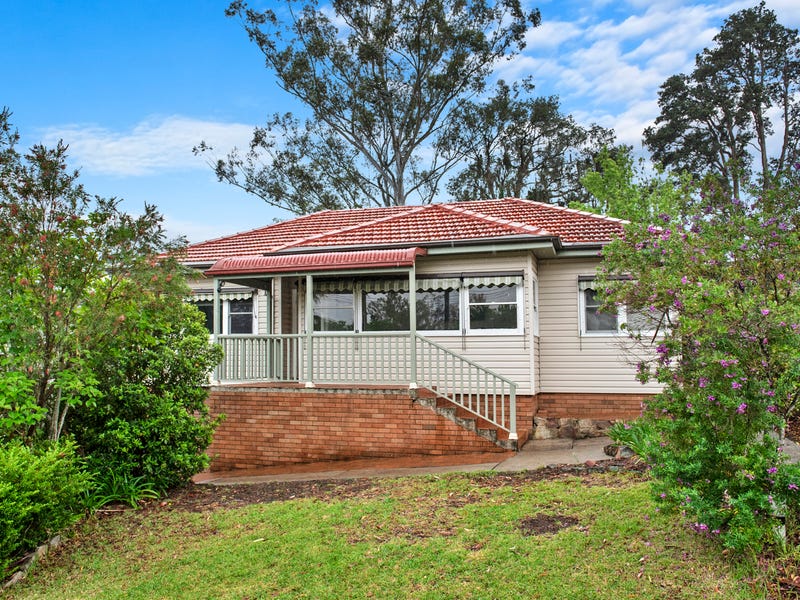 8 Avenue, Thornleigh, NSW 2120 Property Details