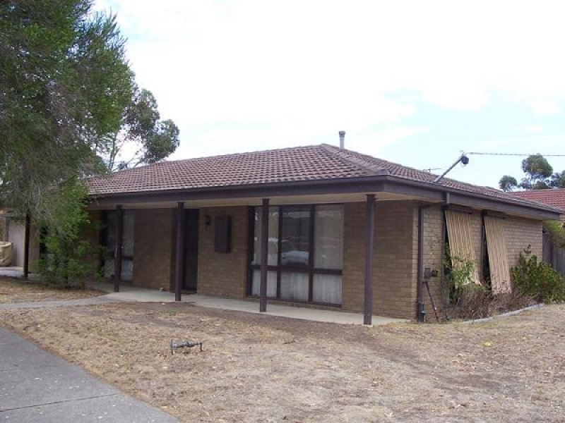 7 Mc Comb Street, Sunbury, Vic 3429 Property Details